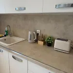 T2 Rénové Avec Grande Terrasse Apartamento