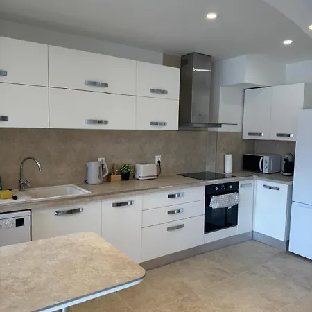 Magnifique T2 Avec Grande Terrasse Appartement Le Cannet